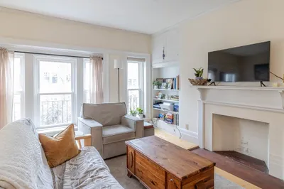 39 Garrison Rd #2