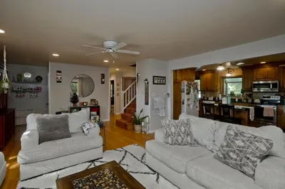 486 Prospect St 1