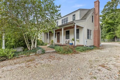 338 Clapp Rd