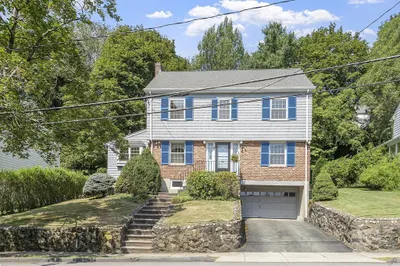 66 Scott Rd