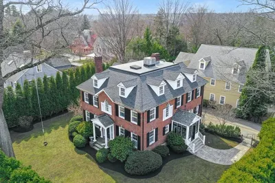 35 Lawson Road 1