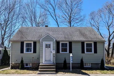 19 Cedar St 1