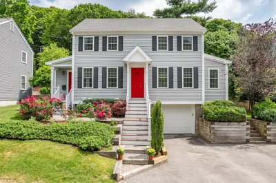 53 Bow Road