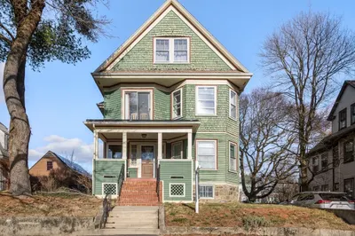 10 West St #10