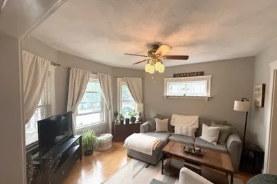 18 Benton Rd #1 1