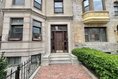 65 Hemenway Street #3 1