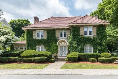 22 Atlantic Avenue 1