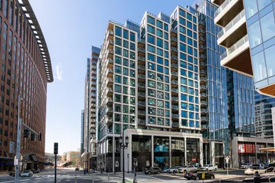 135 Seaport Blvd #1020