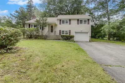39 Conant St 1