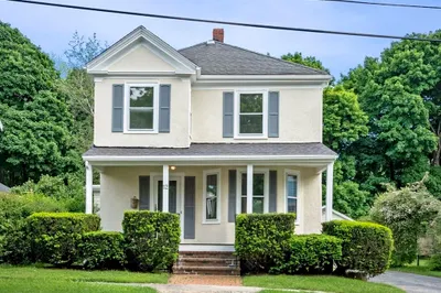 12 Walnut Ave