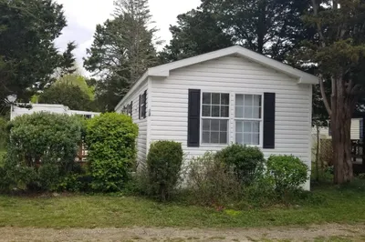 14 4th Avenue 1
