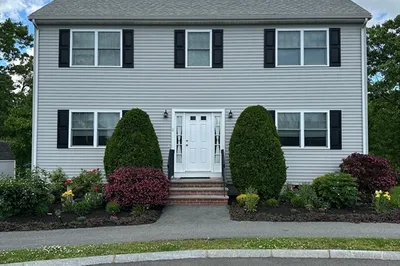 8 Grapevine Rd