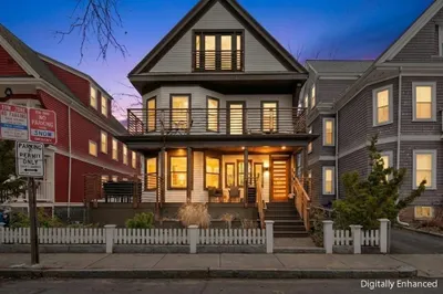 151 Magazine Street #2