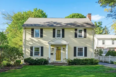 349 Auburndale Ave 1