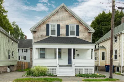 20 Mulberry St 1