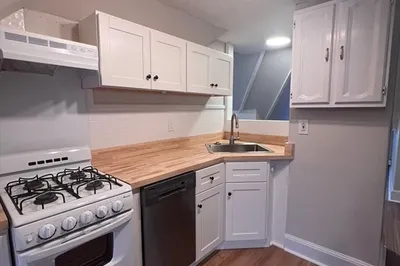 72 College Ave #3
