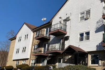 81 High St #14 1