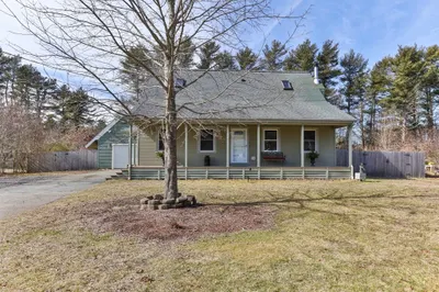 4 Abraham Ave 1