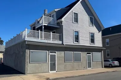 431-433 Chatham St #2 1