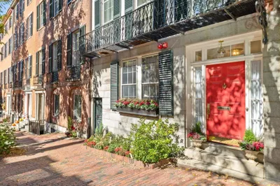 11 Chestnut Street 1