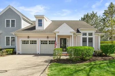 304 Godfrey Drive #304 1
