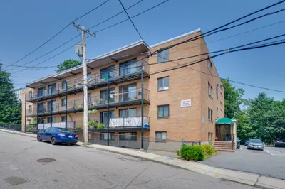10 Coffey St #28 1