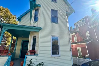 3 Linden Ave #1