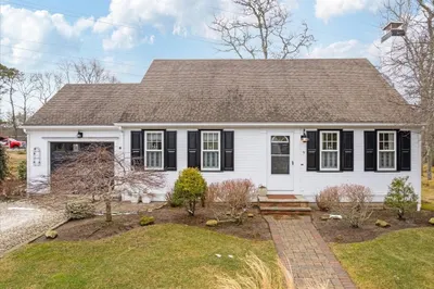 9 Sturbridge Way 1