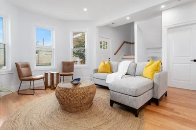 17 Crocker St #2