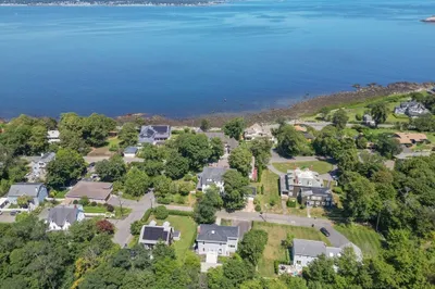 5 Cottage St 1