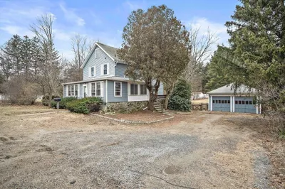 1495 Main St #1495