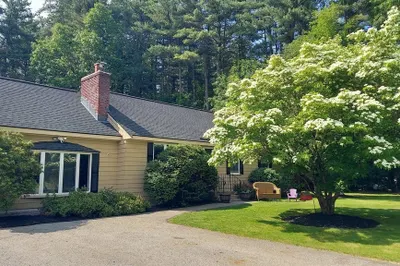 20 Constantine Dr 1