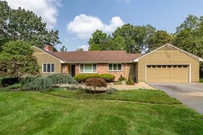 16 Forest Ridge Rd 1