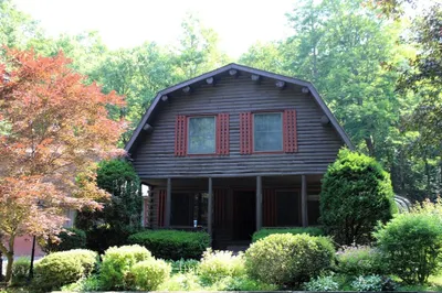 94 Old Turnpike Rd