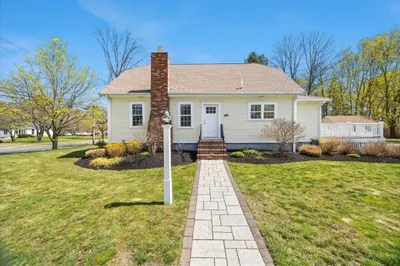 8 Hillside Ave 1