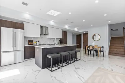 32 Pearl St #4