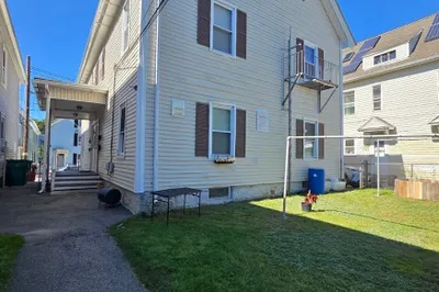 32 Agawam St #2 1