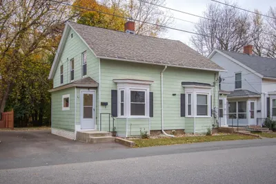 45-47 High St