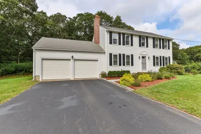2 Andrew Rd