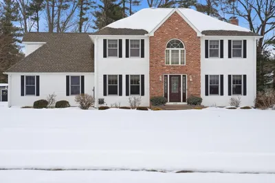 103 Woodcliff Dr 1