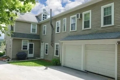 137 Main Street #Rear 1