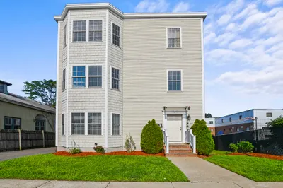 895 Hyde Park Avenue #2 1
