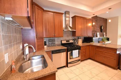 63 Otis St #1