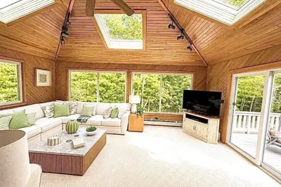 18 Lido Ln 1