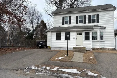 47 Marsh Rd 1