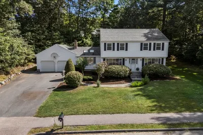 21 Hatters Hill Road 1
