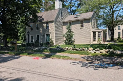 46 Hammond St 1