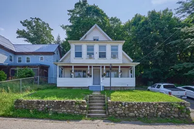 270 Cottage St #2 1