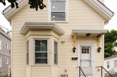 262 Chestnut St