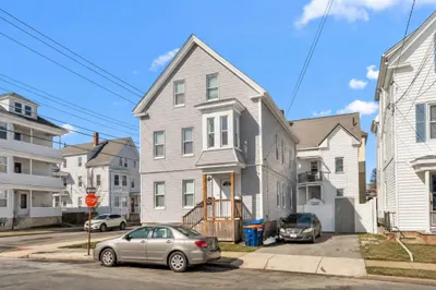 105 Thompson St #1 1